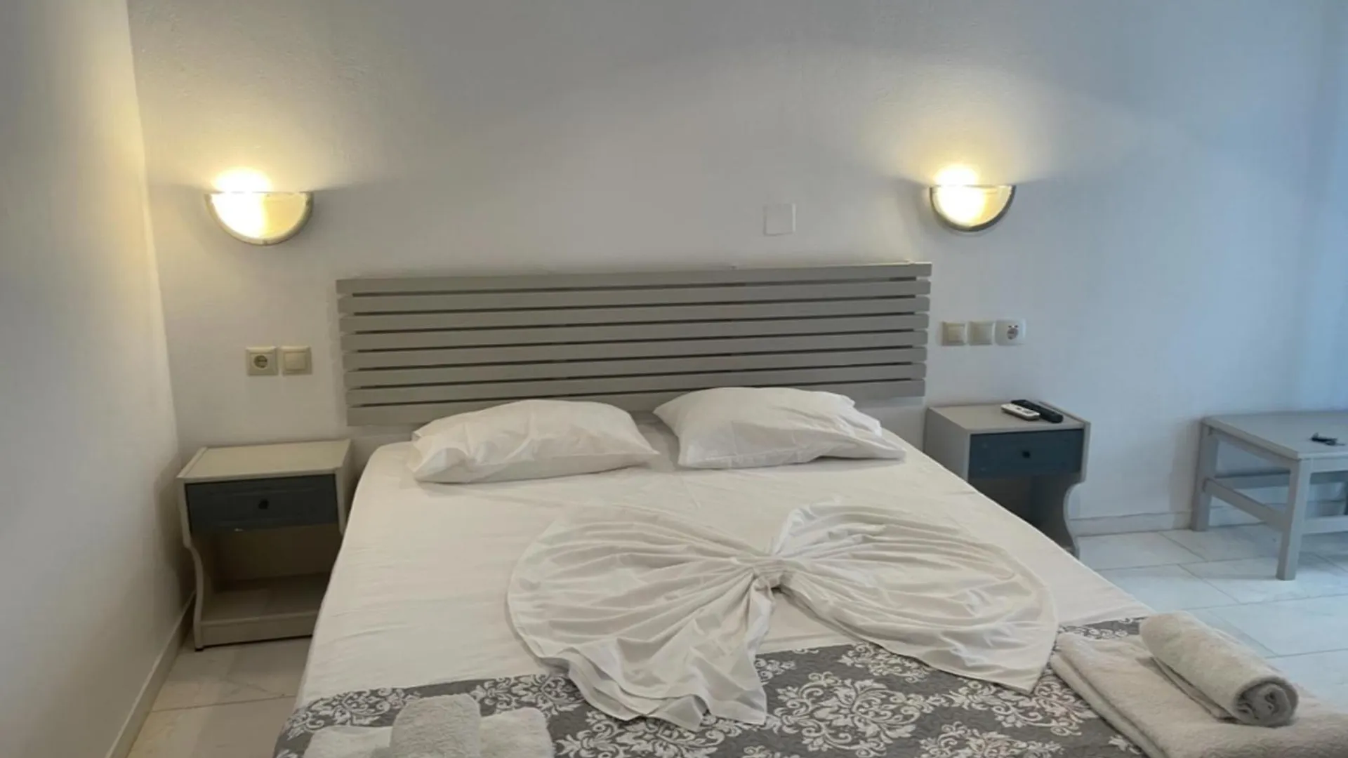 Hotel Kourkoumelata Argostoli   Argostoli (Kefalonia)