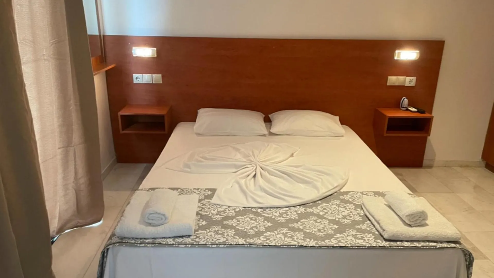 **  Hotel Kourkoumelata Argostoli  Greece